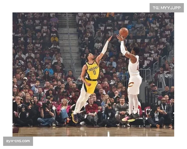 NBA赛场：亨特与泰森联手发威，骑士半场表现出色缩小分差